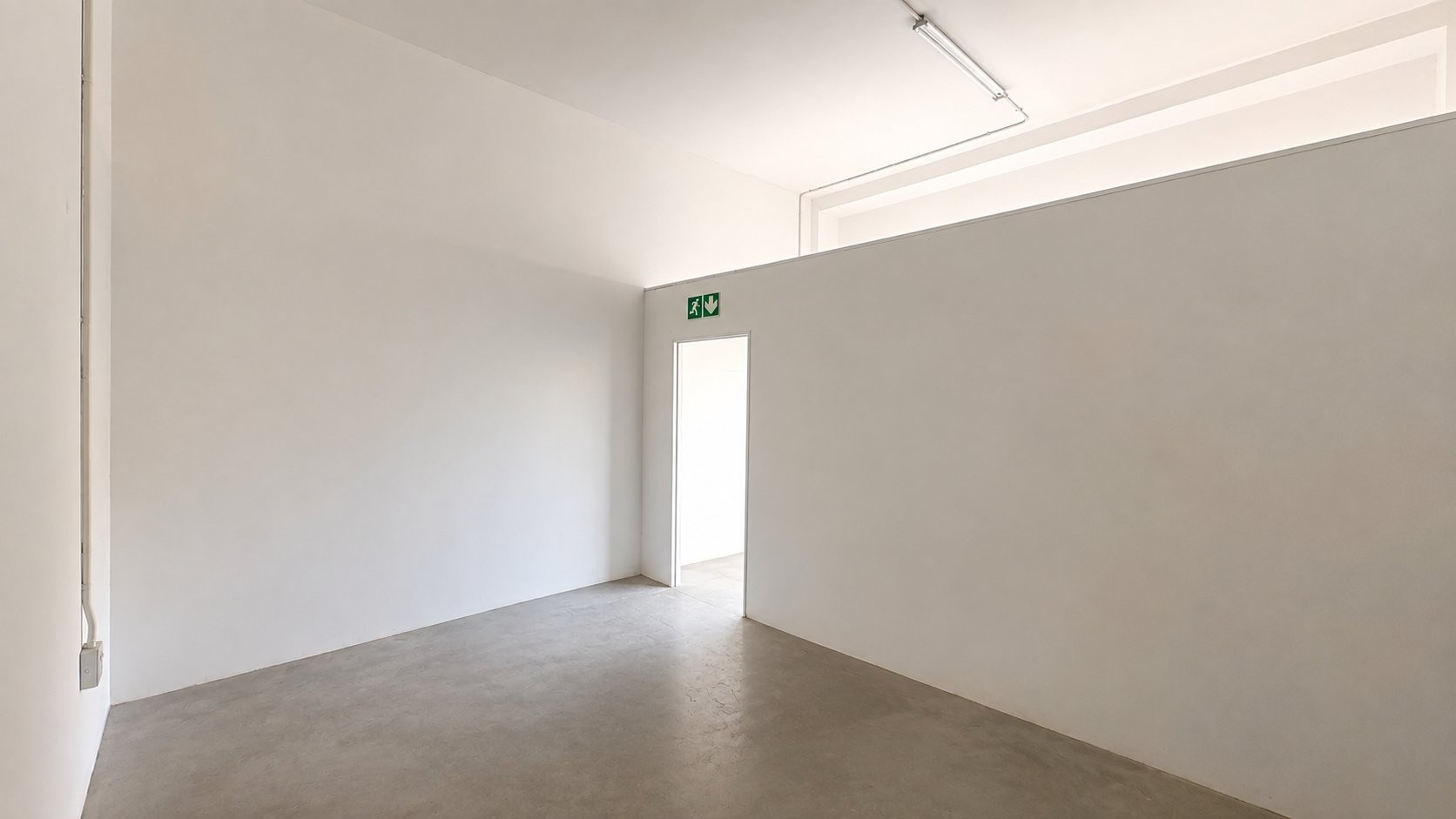 Commercial Property for rent in Dunvegan, Edenvale, 33 m²