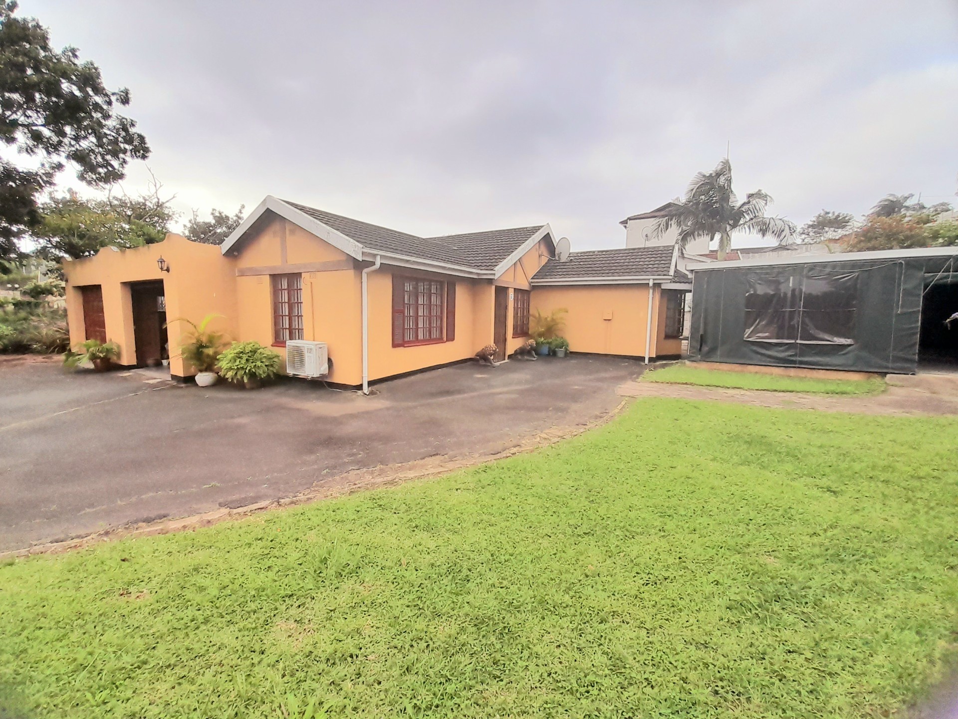 House for sale in Verulam, KwaZulu Natal, 135 m²