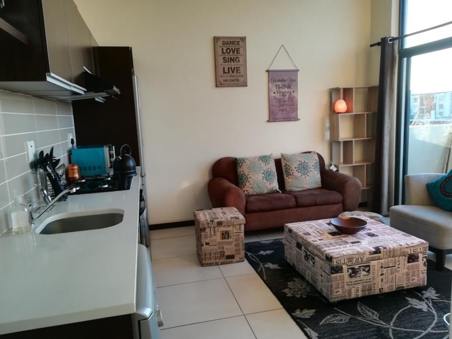 Apartment for rent in Fourways, Sandton, 44 m²
