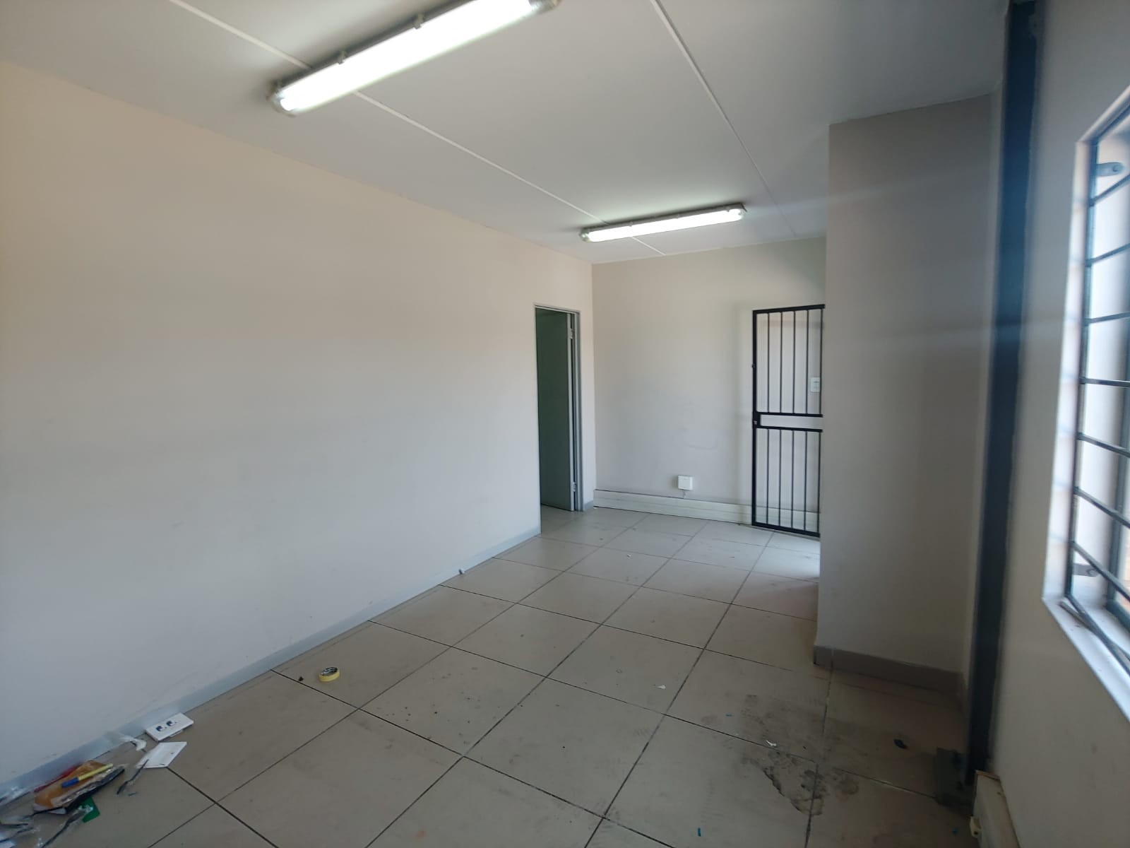 Warehouse for rent in Strijdompark, Randburg, 20, Acacia Industrial Park, 22 Arbeid street, Strijdompark, Randburg, Gauteng, 461 m²