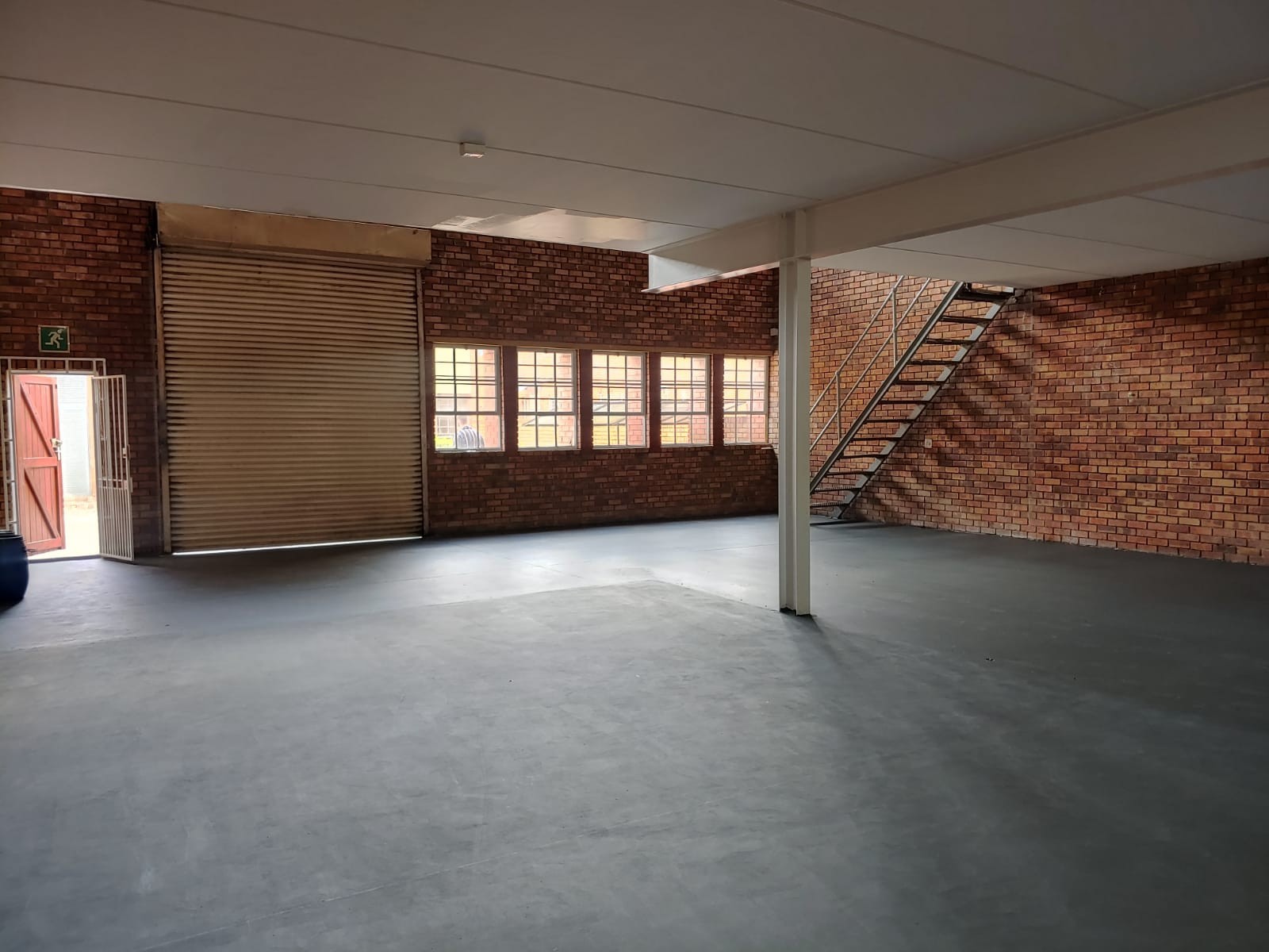Warehouse for rent in Strijdompark, Randburg, 5, Lyn Road industrial Park, 18 Lyn road, Strijdompark, Randburg, Gauteng, 320 m²