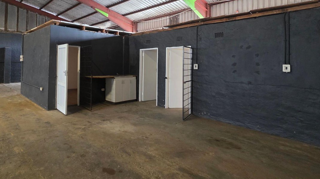 Industrial Property for rent in Glen Anil, Durban North, KwaZulu Natal, 480 m²