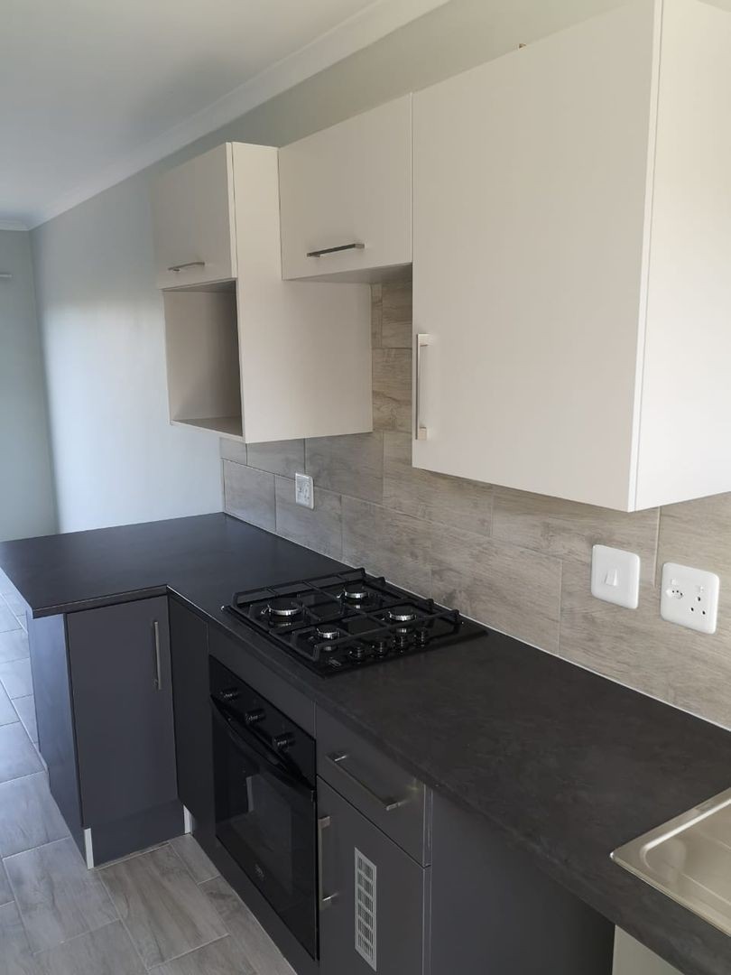 Apartment for sale in Cotswold, Port Elizabeth, 119 119, Leah Terrace, 107 Warbler Street, Cotswold, Port Elizabeth, Eastern Cape, 33 m²