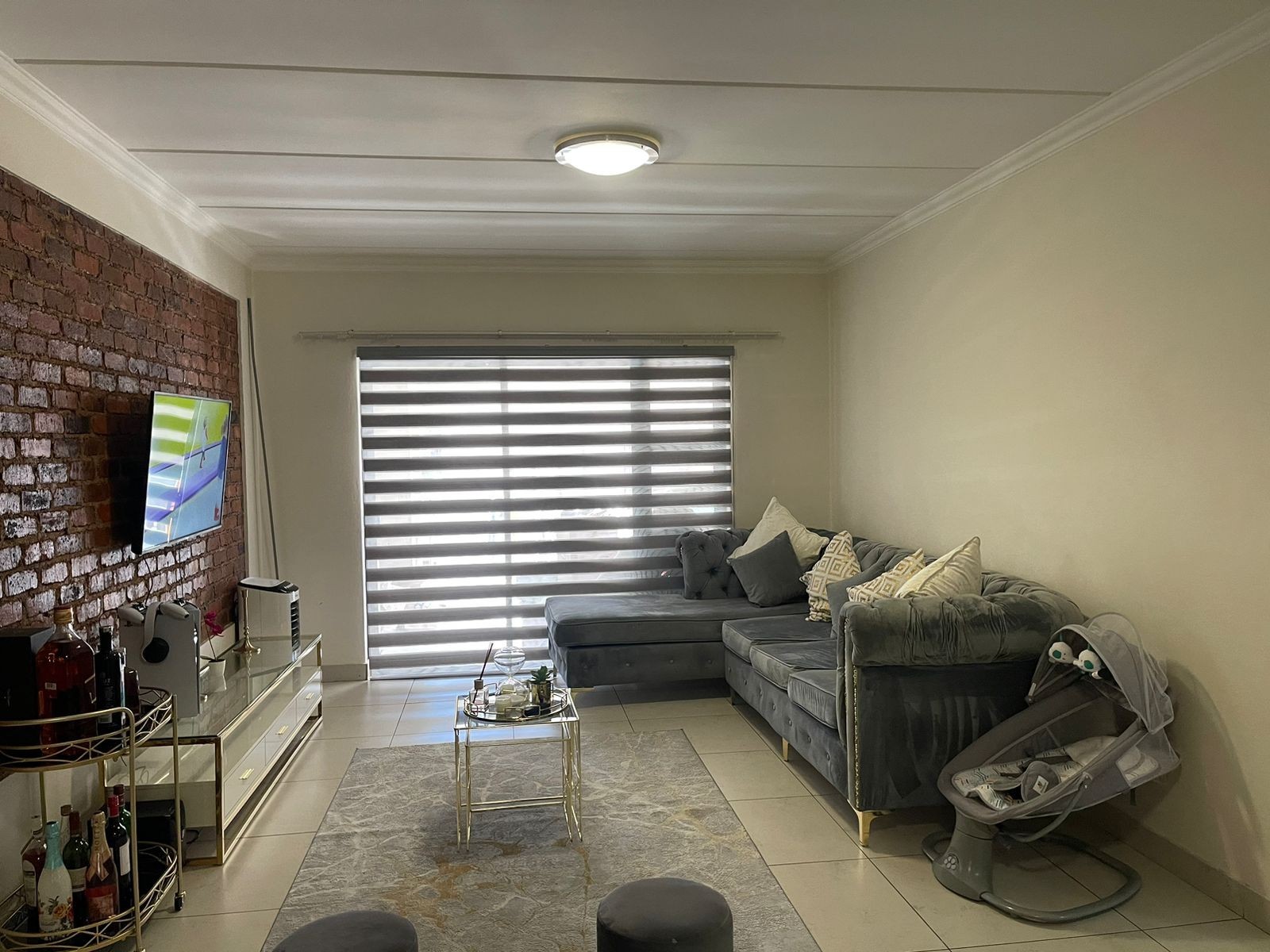 Townhouse for rent in Edenburg, Sandton