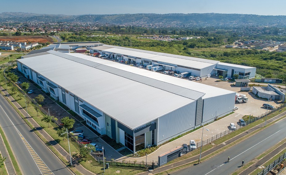Warehouse for rent in La Lucia Ridge, Umhlanga, KwaZulu Natal, 2329 m²