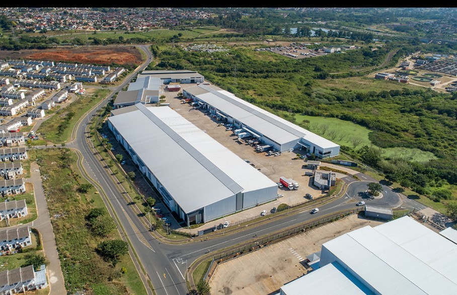 Warehouse for rent in La Lucia Ridge, Umhlanga, KwaZulu Natal, 2329 m²