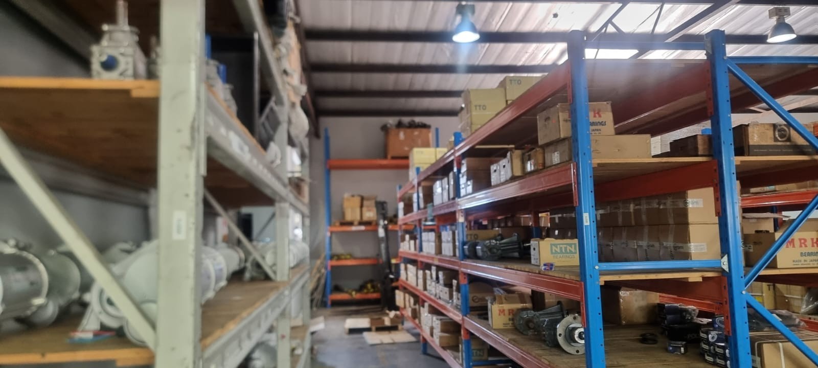 Showroom for rent in Sydenham, Port Elizabeth, 5 Uitenhage Road, Sydenham, Port Elizabeth, Eastern Cape, 1102 m²