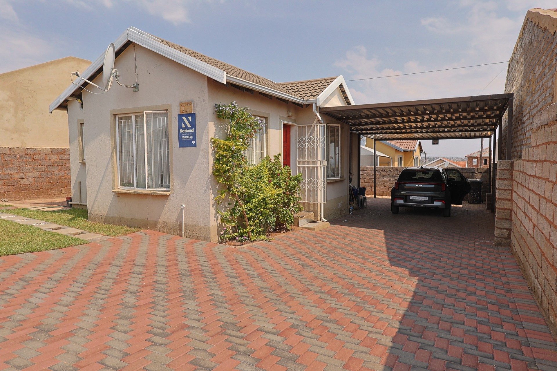 House for sale in Kagiso, Krugersdorp, 260 m²