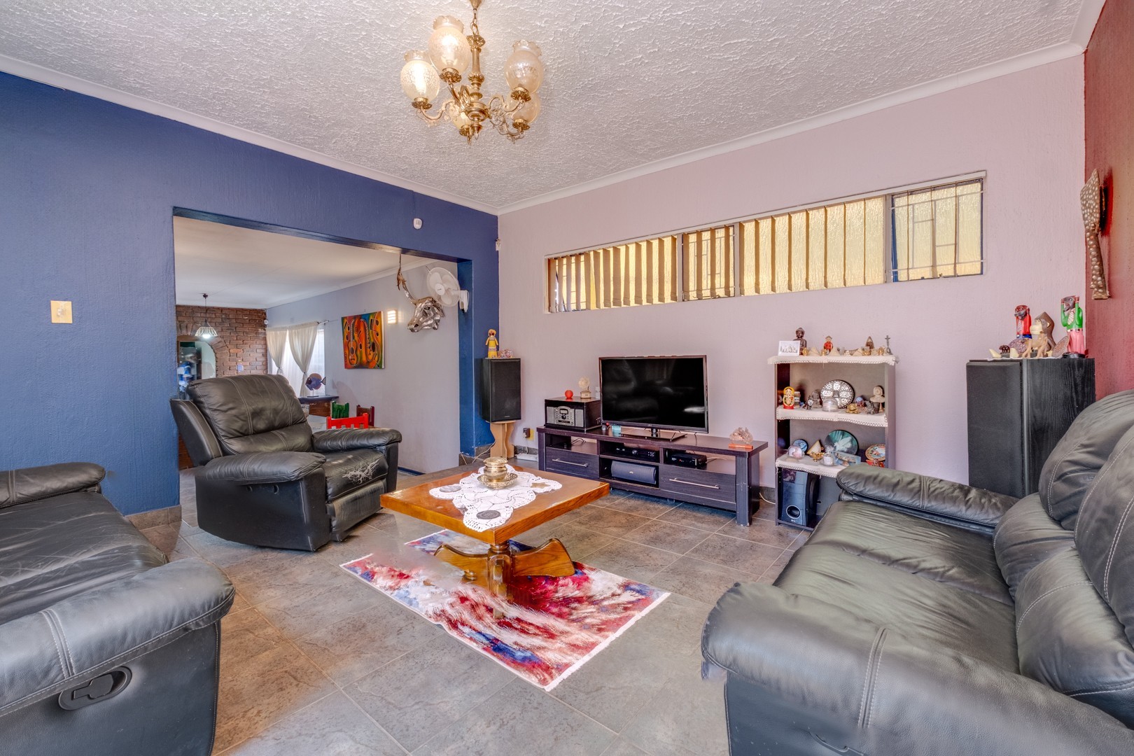 House for sale in Bergbron, Roodepoort, 993 m²