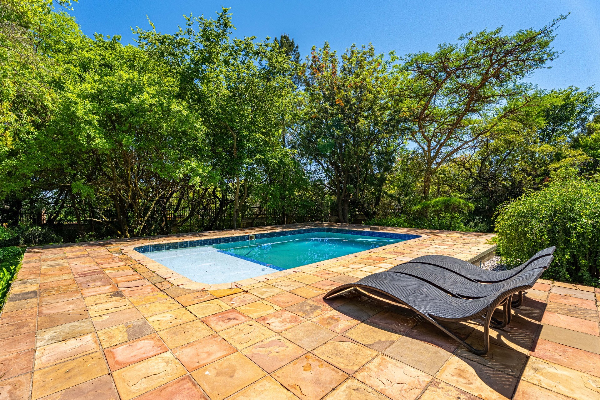 House for sale in Kyalami AH, Midrand, 3346 m²
