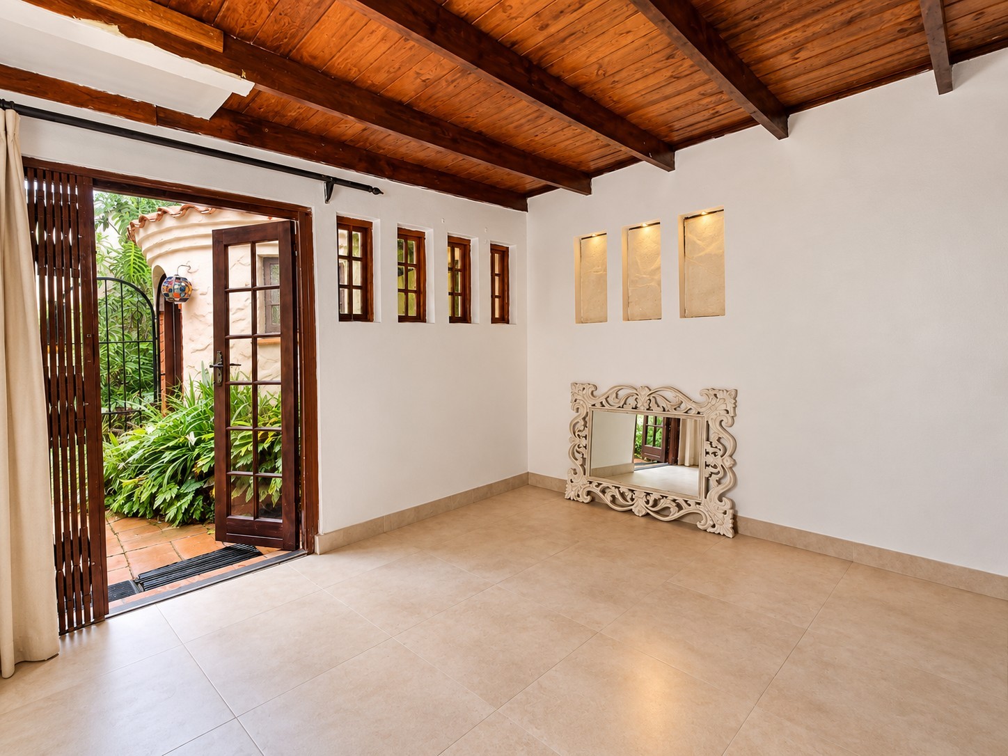 Apartment for rent in Hilldene, Hillcrest, KwaZulu Natal, 15 Hilldene Road, Hilldene, Hillcrest, KwaZulu Natal, 75 m²
