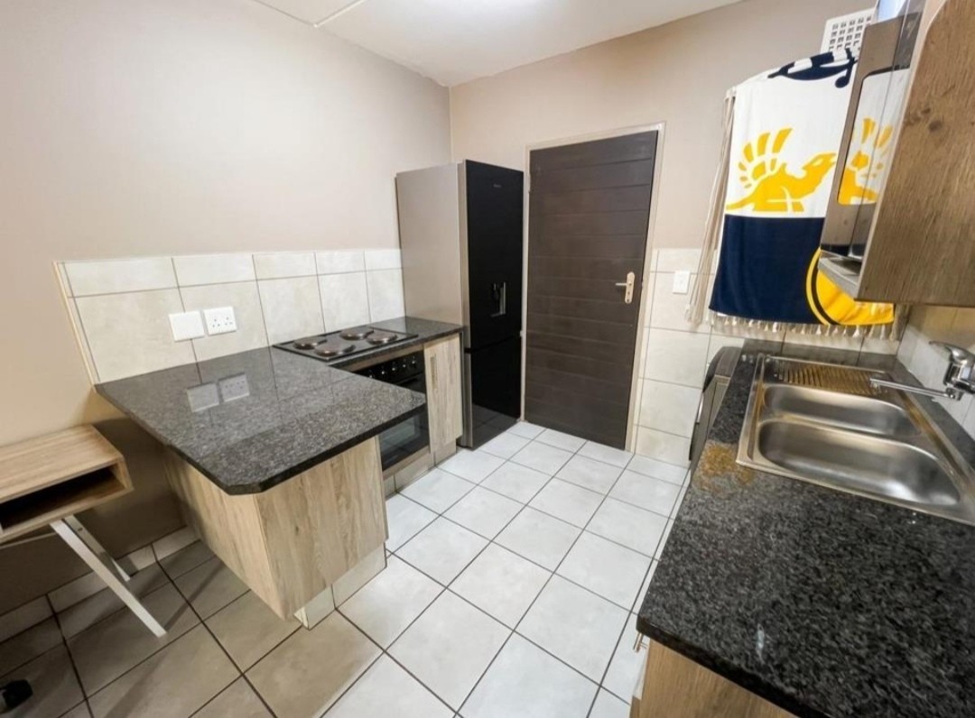Apartment for rent in Heuweloord, Centurion, The Junction at Forrest Hill, 11 Silwer-Eike Avenue, Heuweloord, Centurion, Gauteng, 54 m²