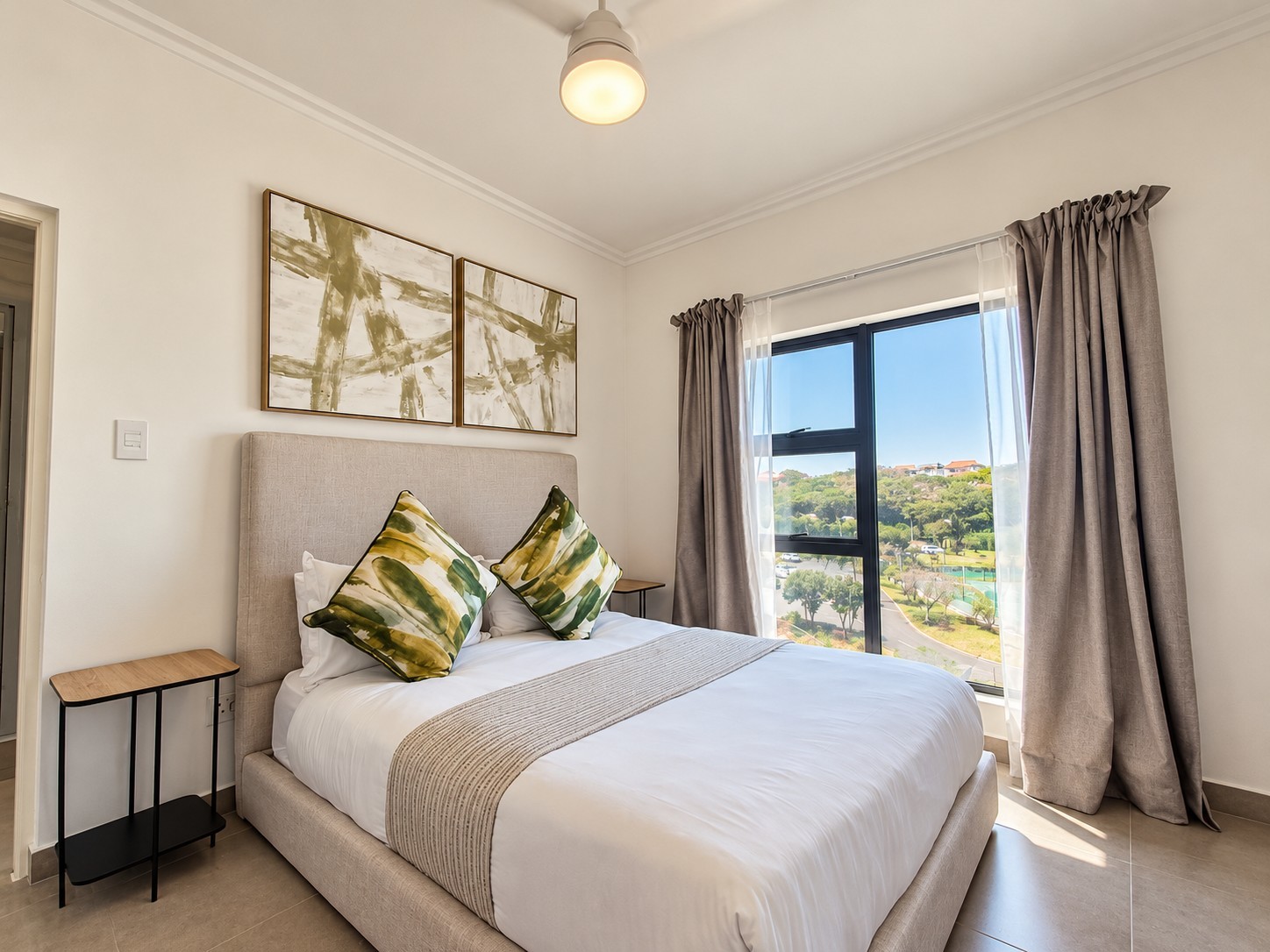 Apartment for sale in Ballito Central, Ballito, KwaZulu Natal, 75 m²