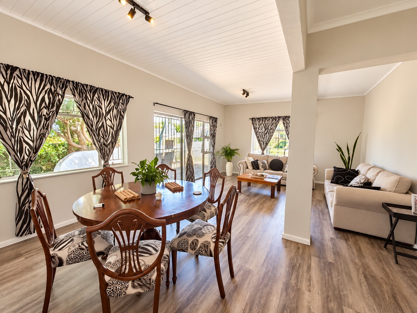House for rent in Bergzicht, Malmesbury, 16 Loubser, Bergzicht, Malmesbury, Western Cape, 972 m²