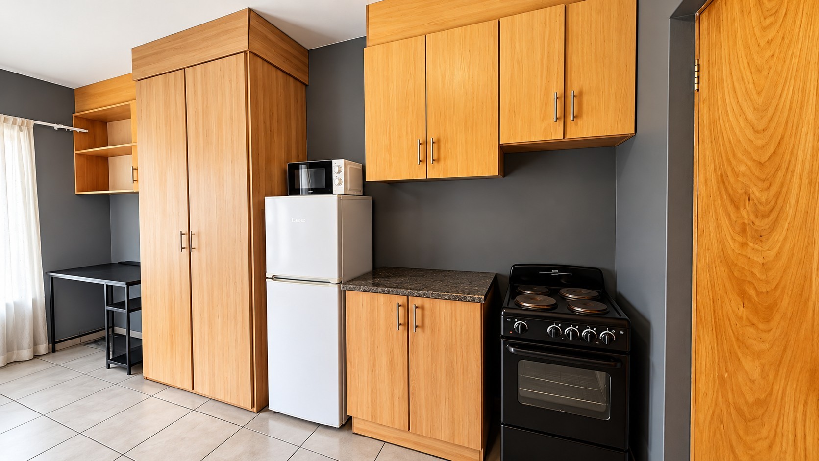 Studio Apartment for sale in Melville, Johannesburg, 26 m²
