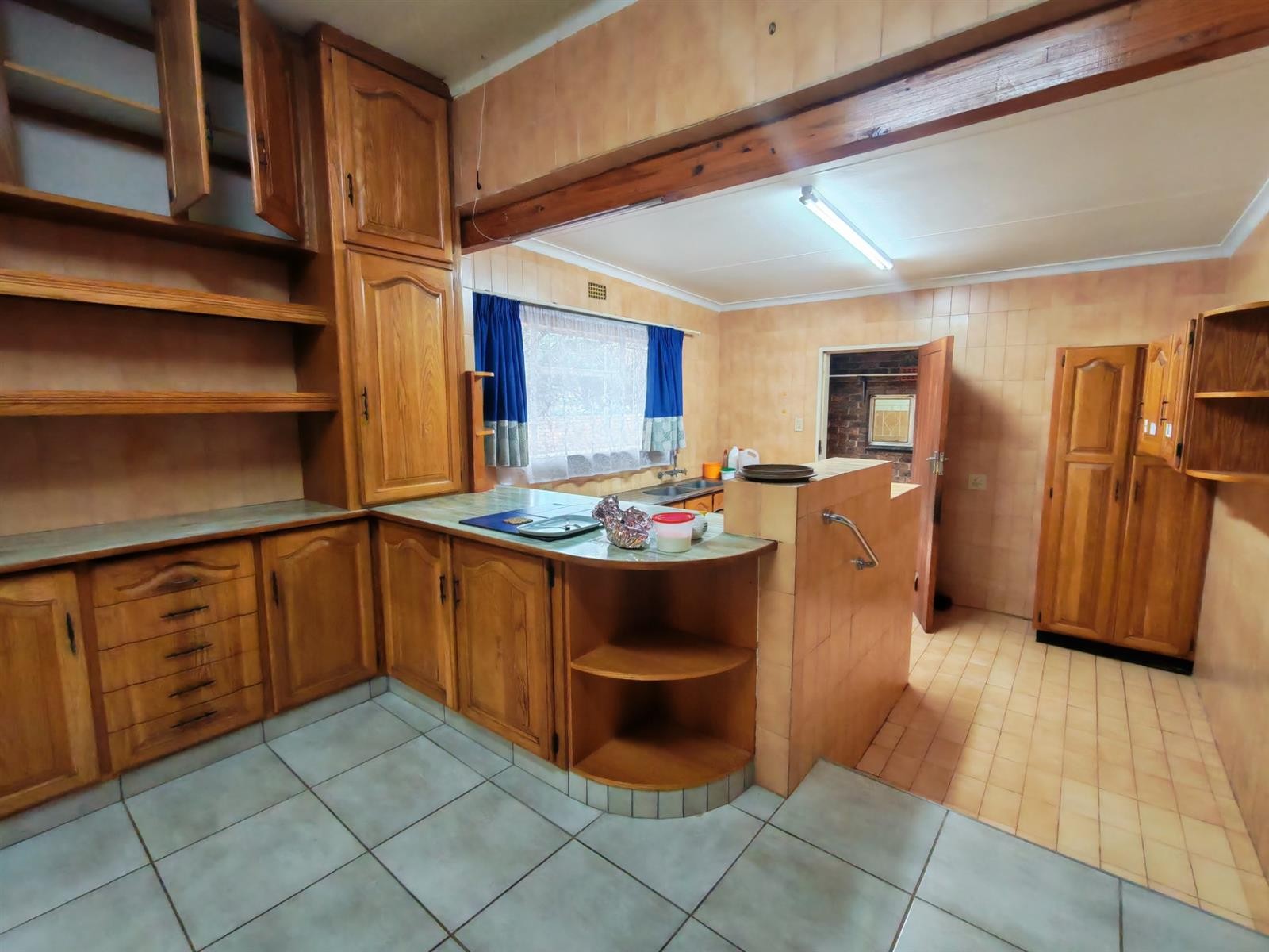 House for sale in Kanonkop, Middelburg, 1561 m²