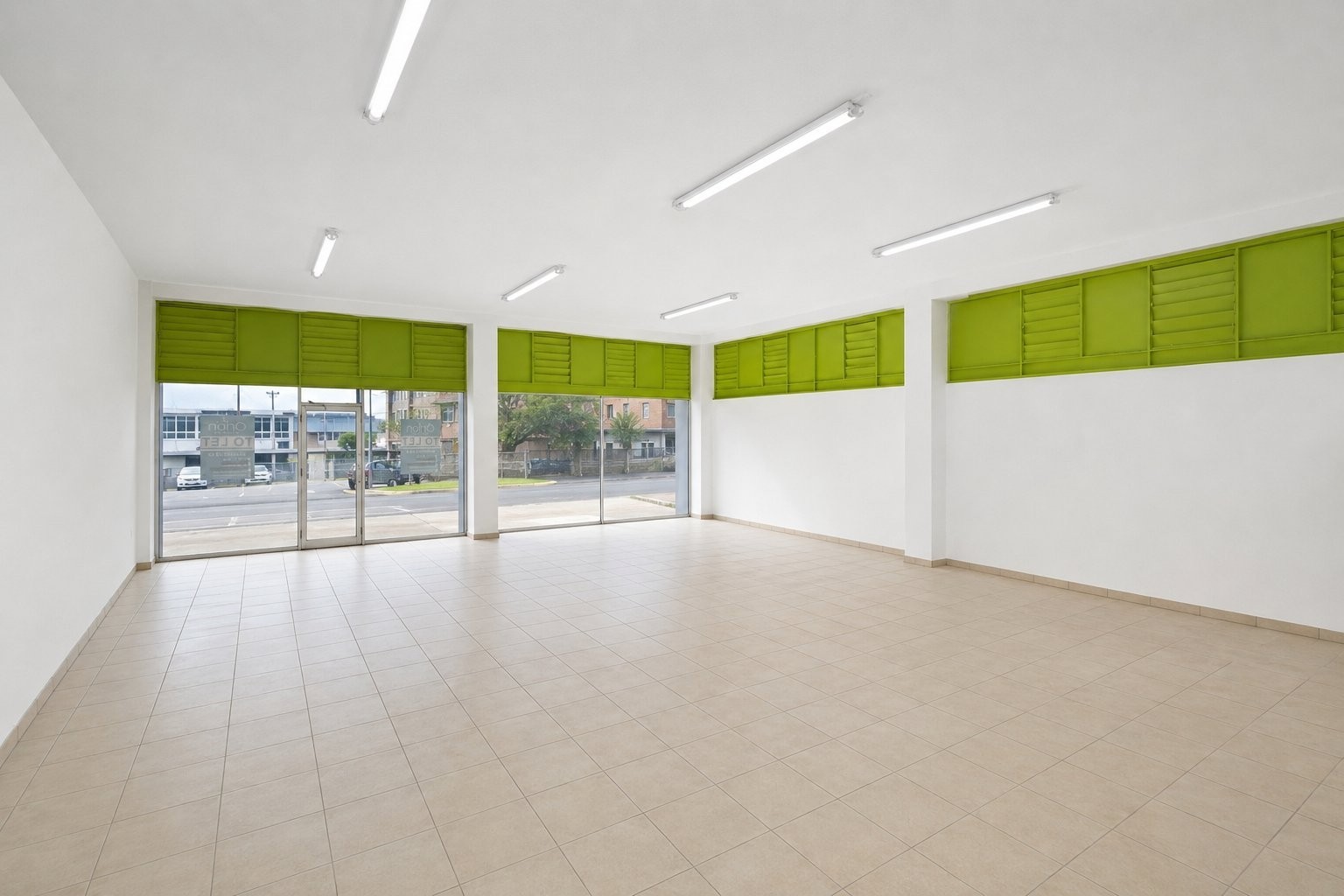 Commercial Property for rent in Dunvegan, Edenvale, 124 m²