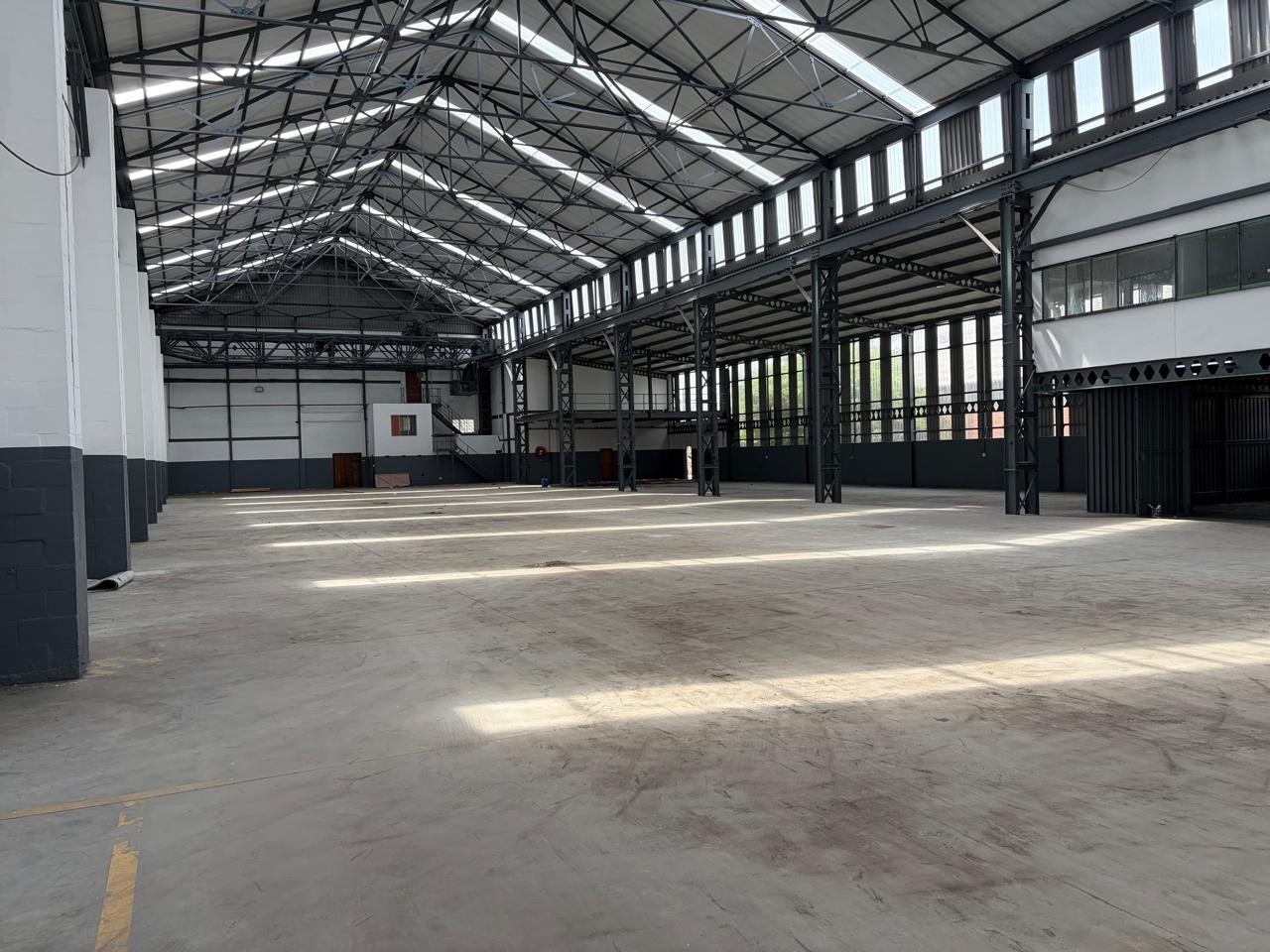 Warehouse for rent in Epping Industrial, Cape Town, 9 GRENVILLE AVENUE, Epping Industrial, Cape Town, Western Cape, 7255 m²