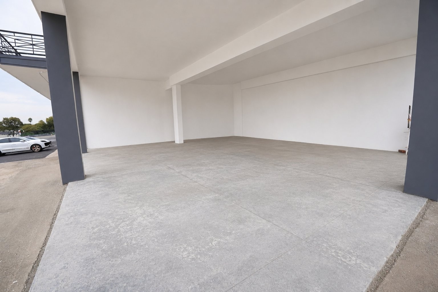 Commercial Property for rent in Dunvegan, Edenvale, 282 m²