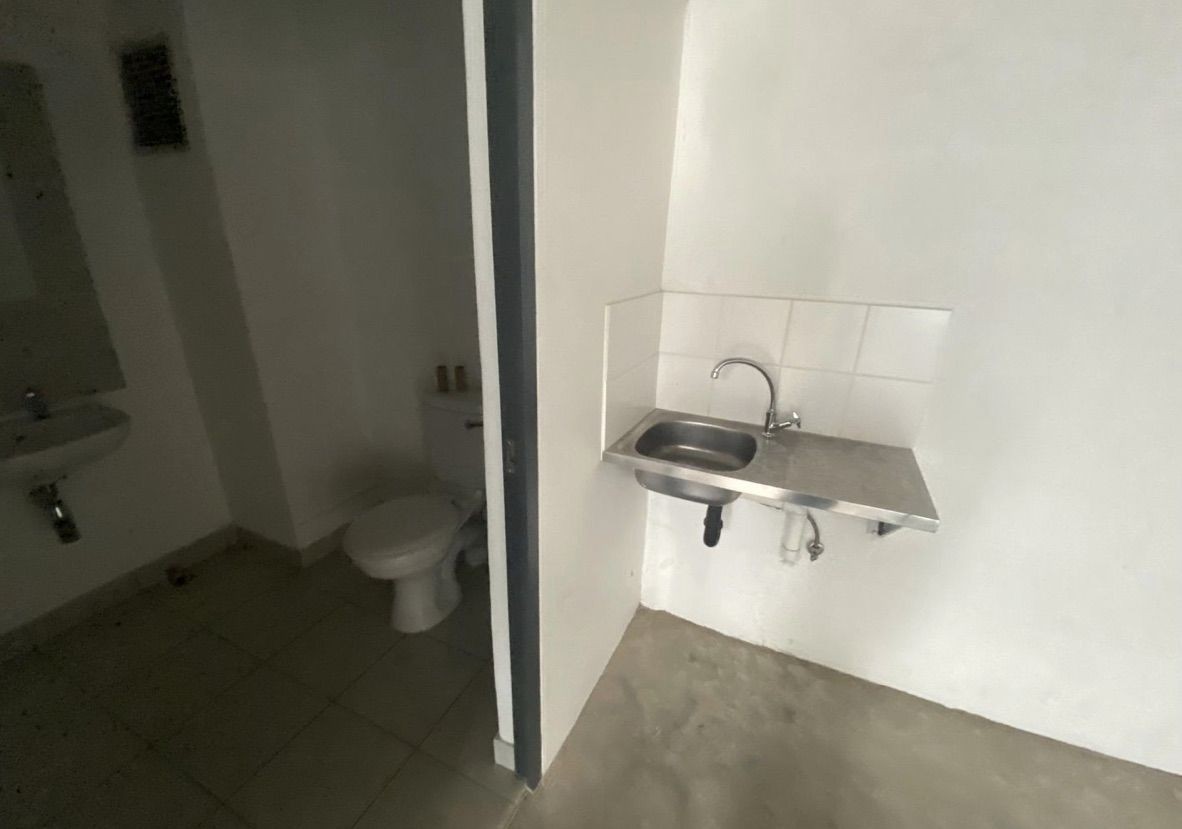Industrial Property for rent in Cornubia, KwaZulu Natal, 168 m²