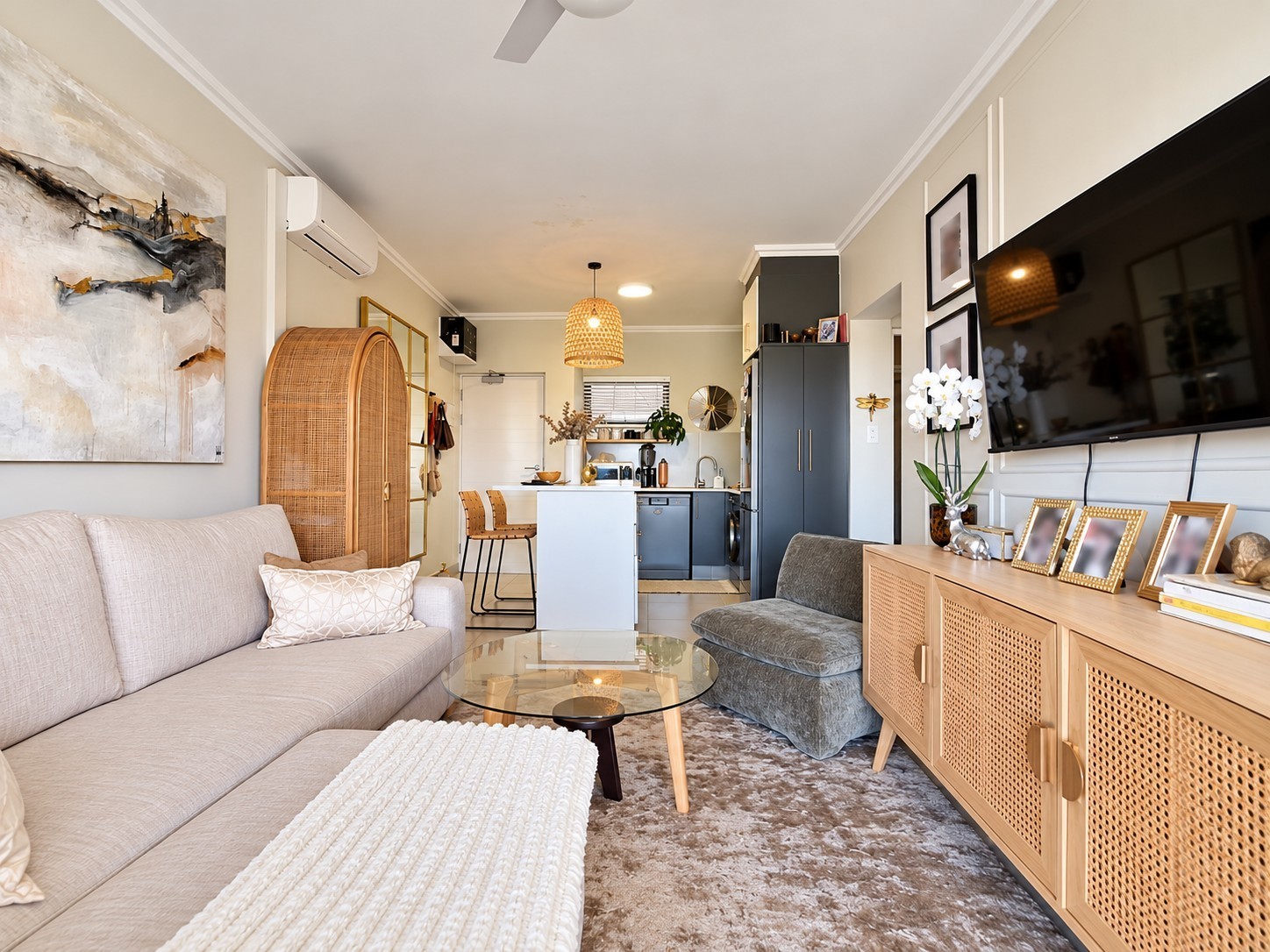 Apartment for sale in Ballito Central, Ballito, KwaZulu Natal, 59 m²
