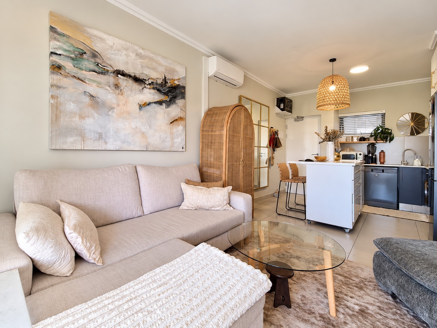Apartment for sale in Ballito Central, Ballito, KwaZulu Natal, 59 m²