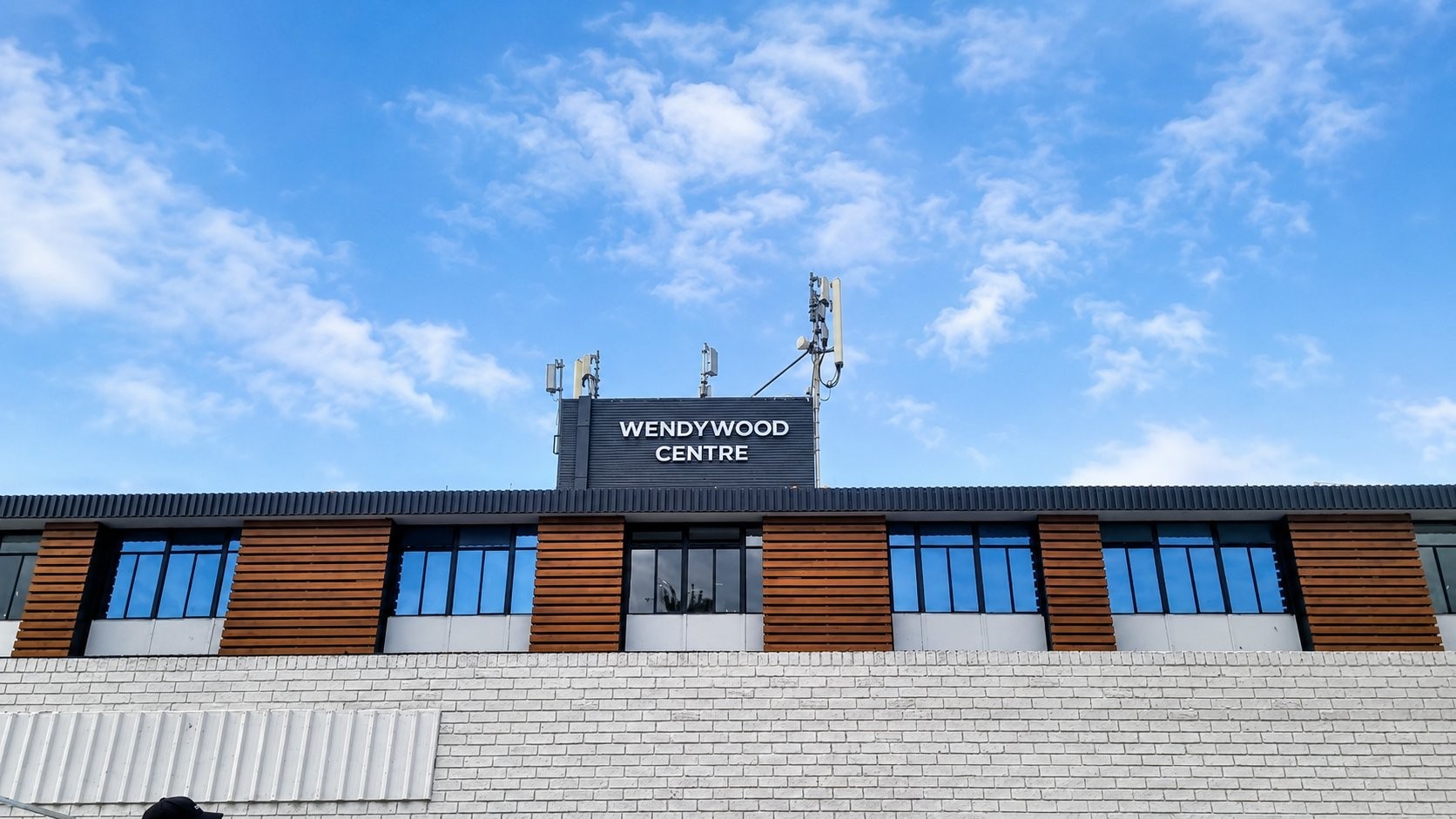 Commercial Property for rent in Wendywood, Sandton, 1752 m²