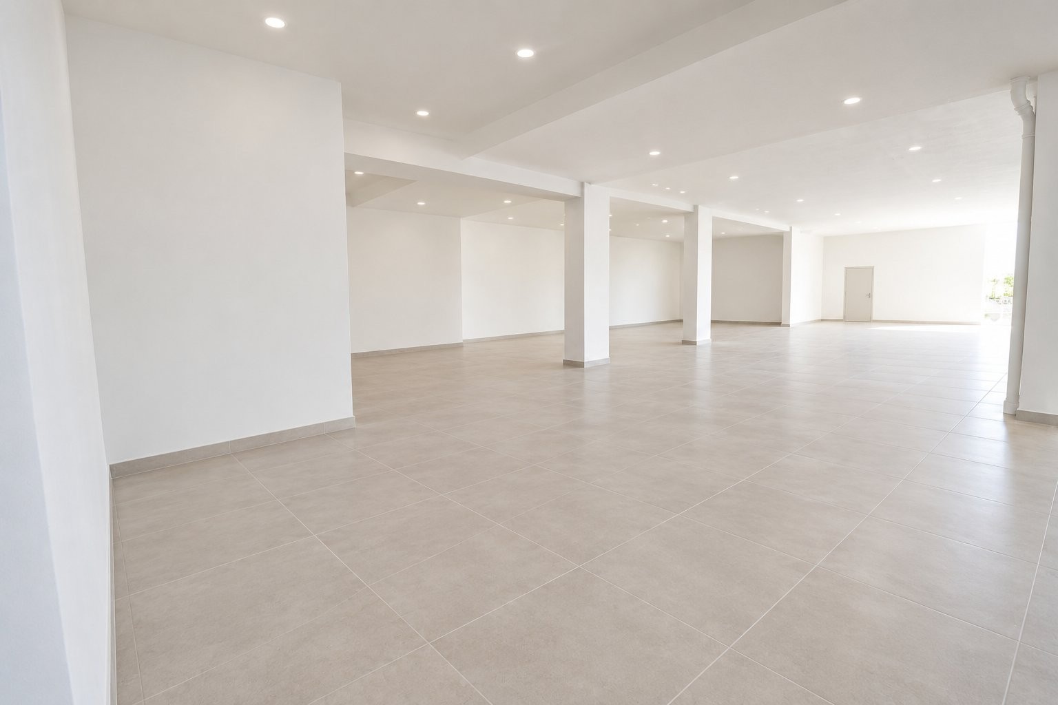 Commercial Property for rent in Wendywood, Sandton, 200 m²