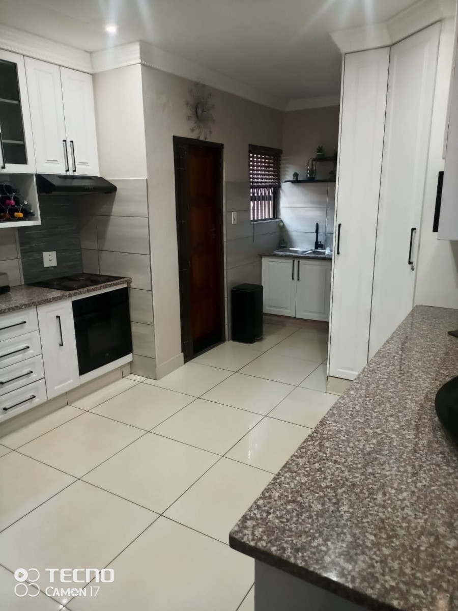 House for sale in Pretoria North, Pretoria, 151 m²