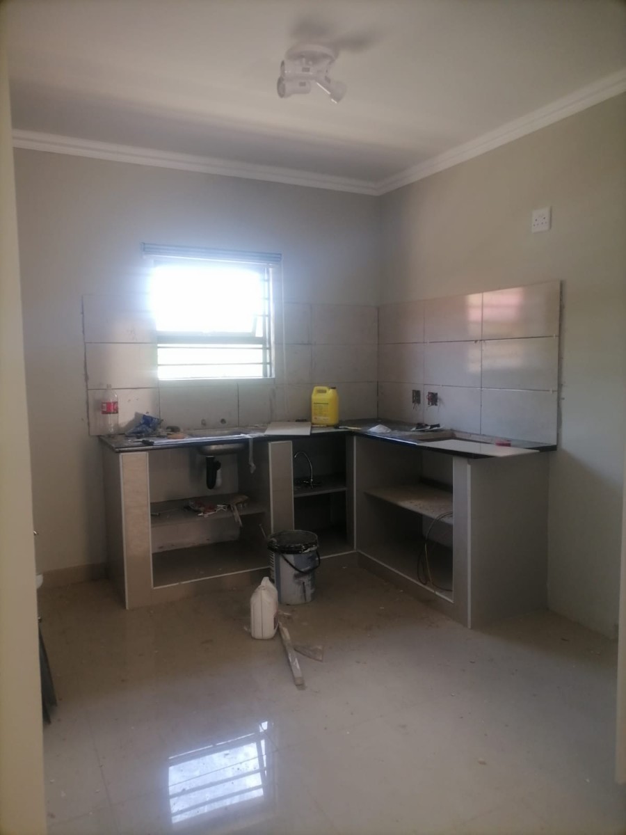 Apartment for rent in Meredale, Johannesburg
