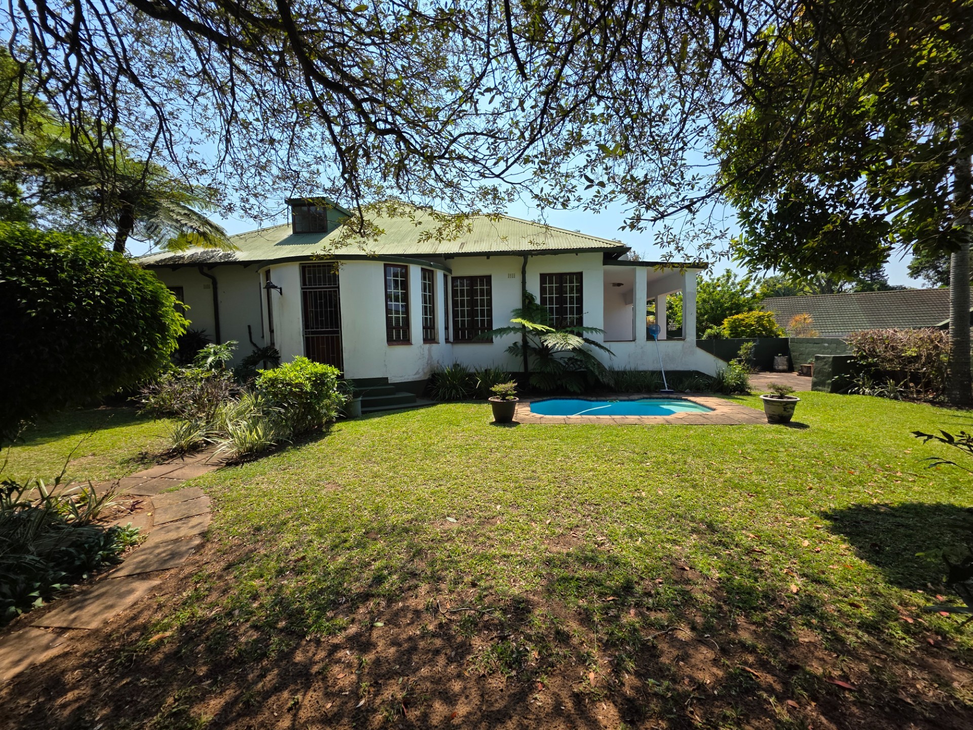 Townhouse for sale in Umtentweni, Port Shepstone, KwaZulu Natal, 165 m²