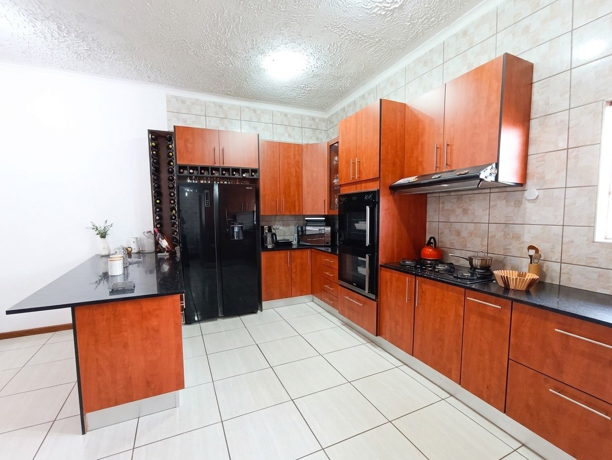 House for sale in Alberton North, Alberton, 495 m²