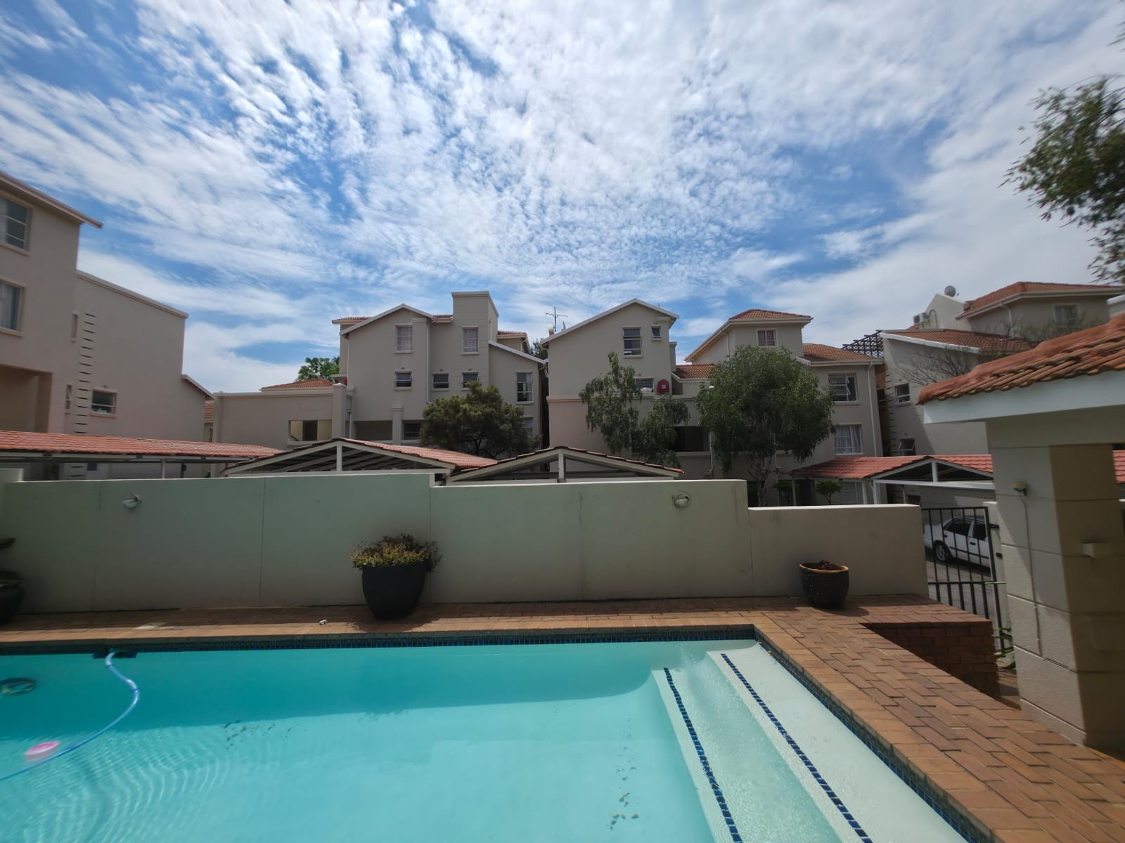 Apartment for sale in Morningside, Sandton, 85 m²