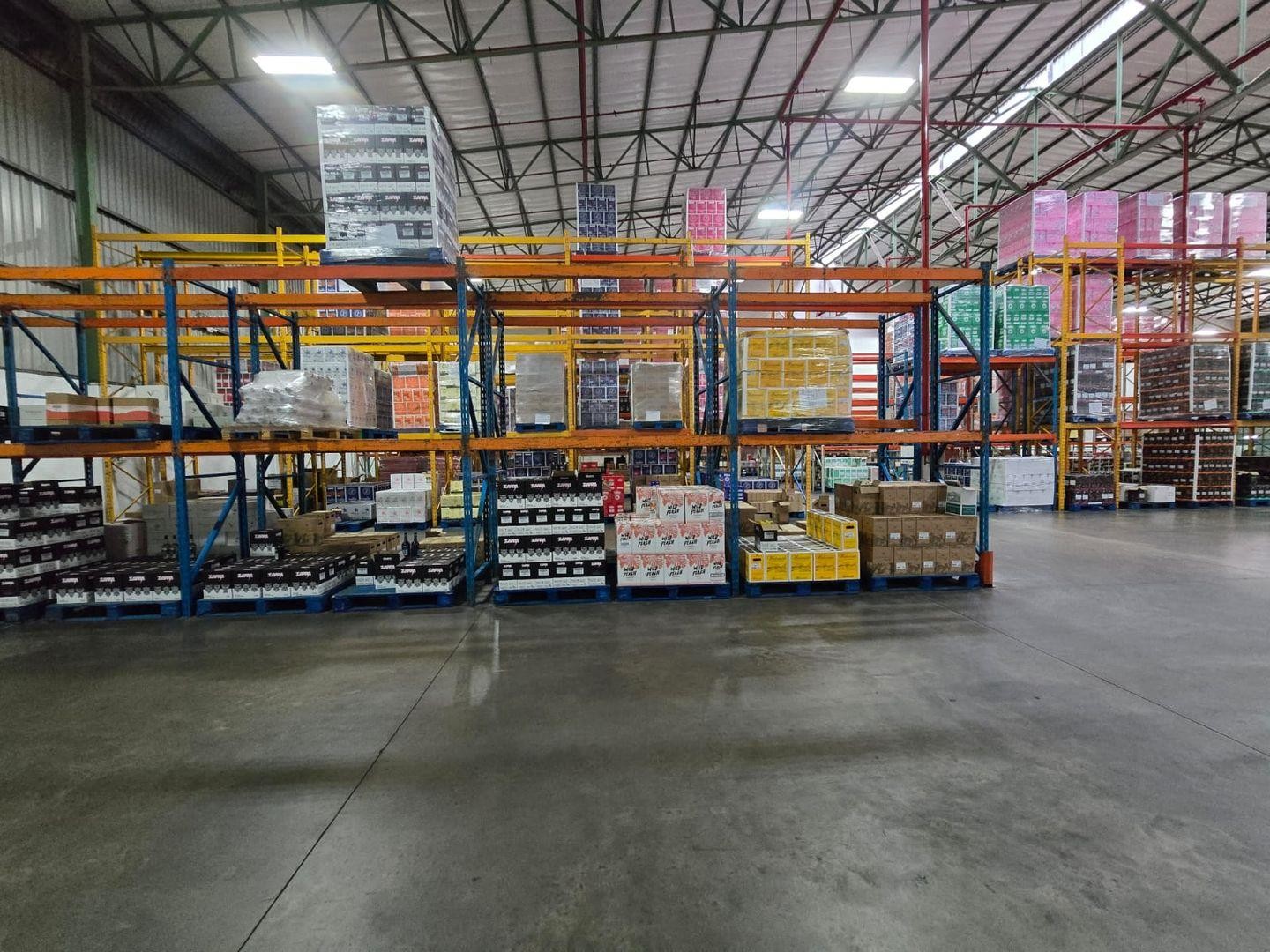 Industrial Property for rent in New Germany, Pinetown, KwaZulu Natal, 3301 m²