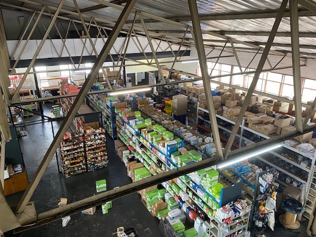 Industrial Property for sale in New Germany, Pinetown, KwaZulu Natal, 1175 m²