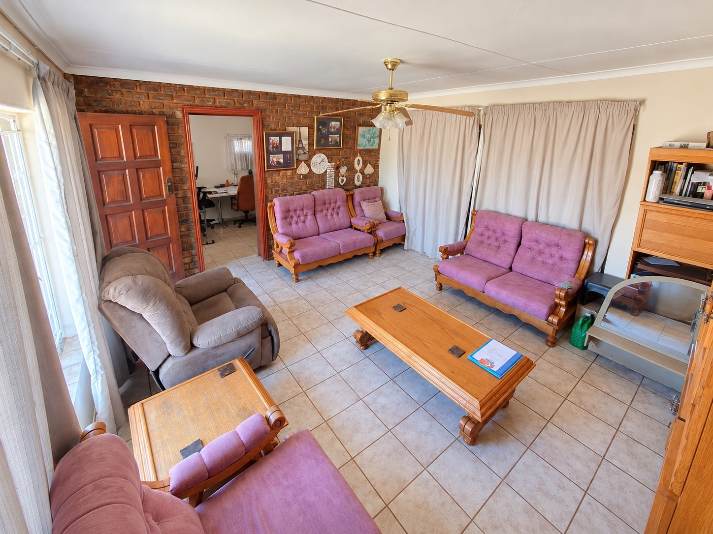 House for sale in Rooihuiskraal, Centurion, 176 m²
