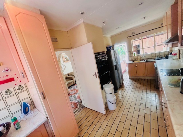 House for sale in Winchester Hills, Johannesburg, 1338 m²