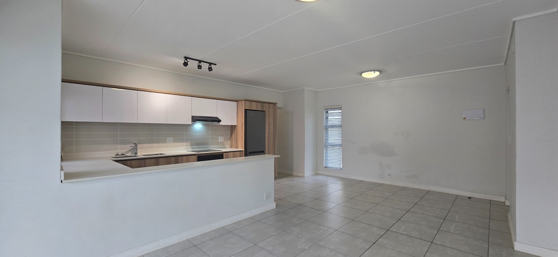 Apartment for rent in Ballito Central, Ballito, KwaZulu Natal