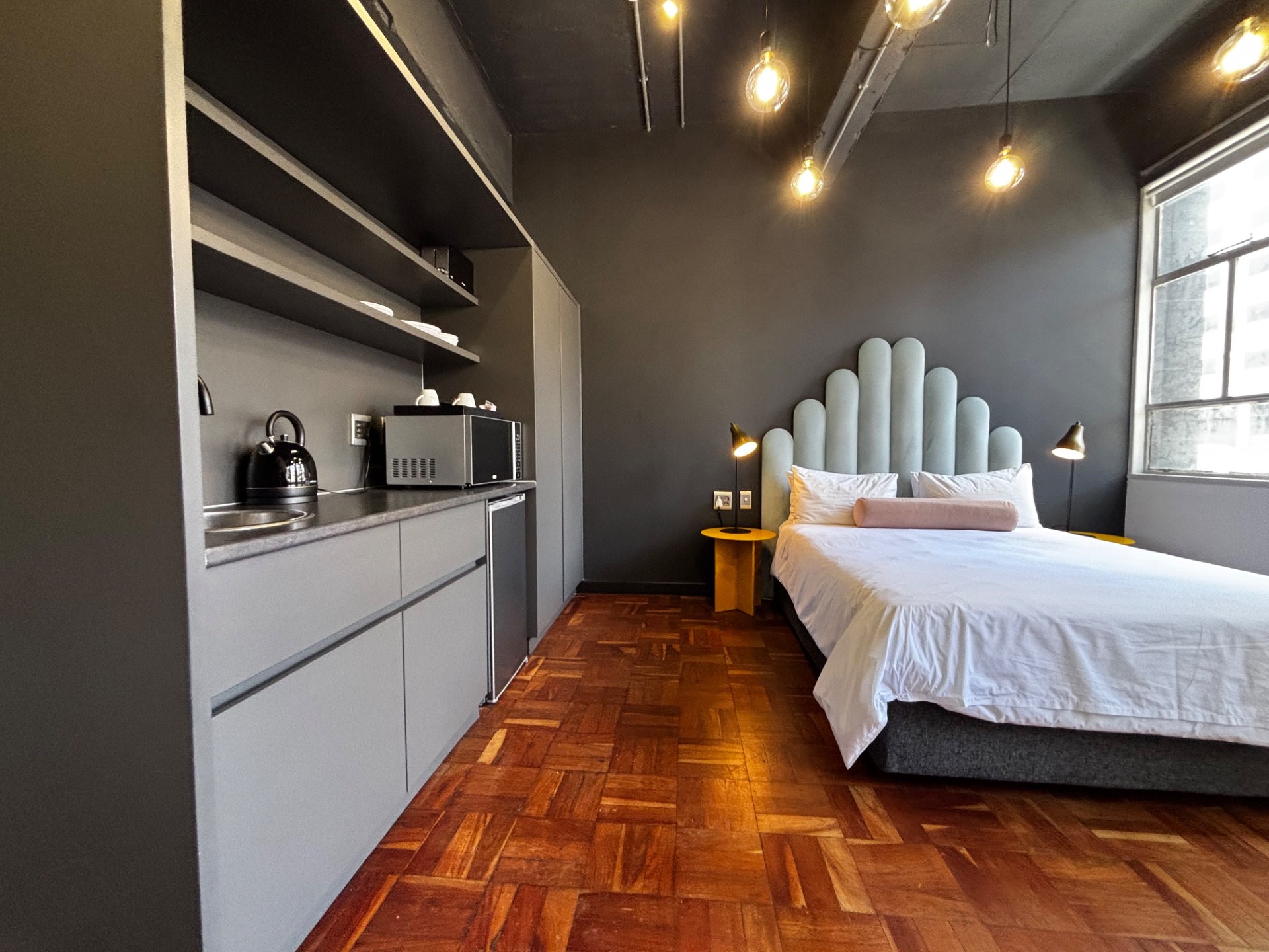 Apartment Block for sale in Foreshore, Cape Town, 31 m²