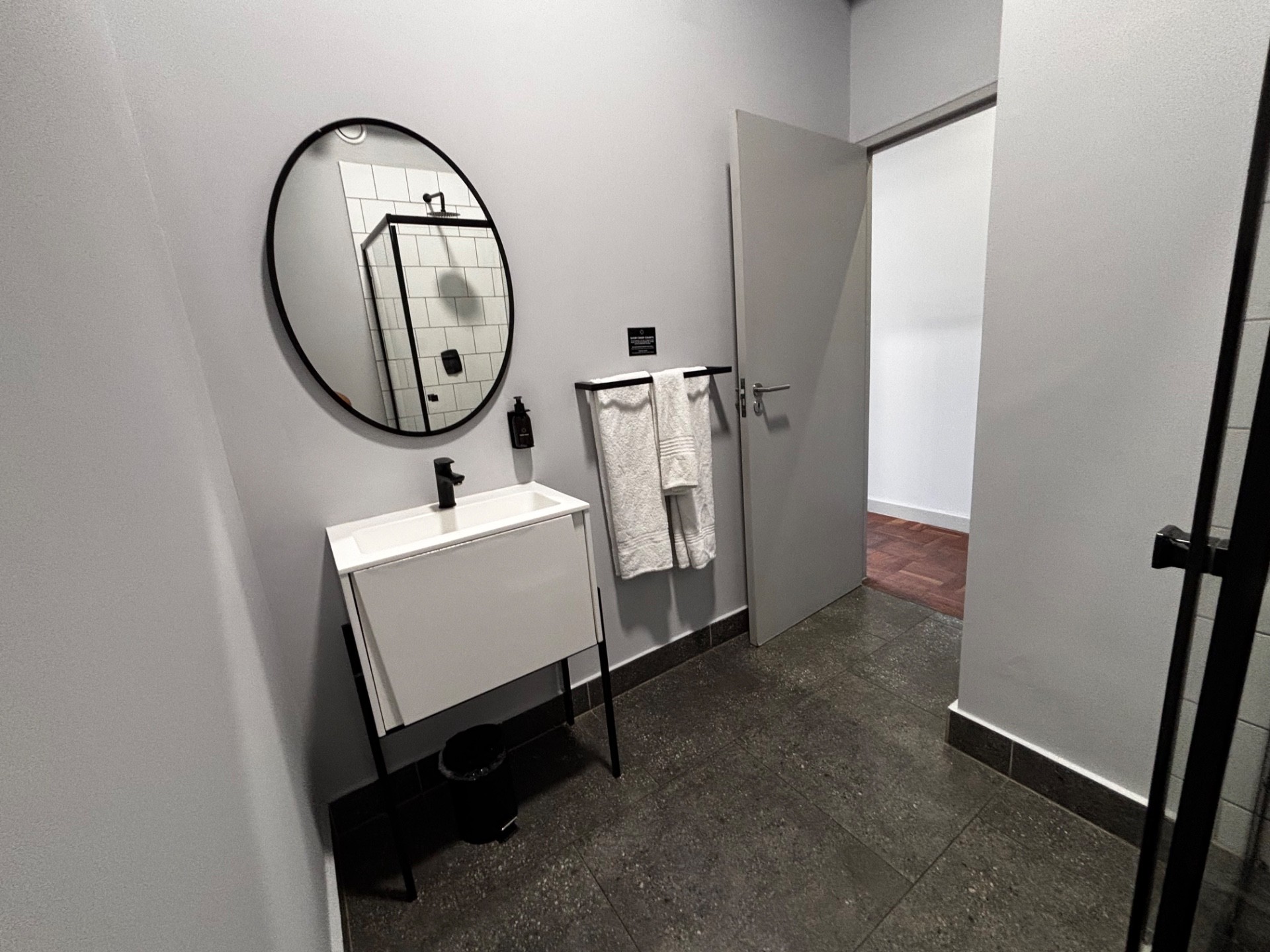Apartment Block for sale in Foreshore, Cape Town, 31 m²
