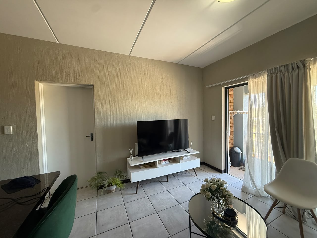 Apartment for rent in Kyalami AH, Midrand, 80 m²