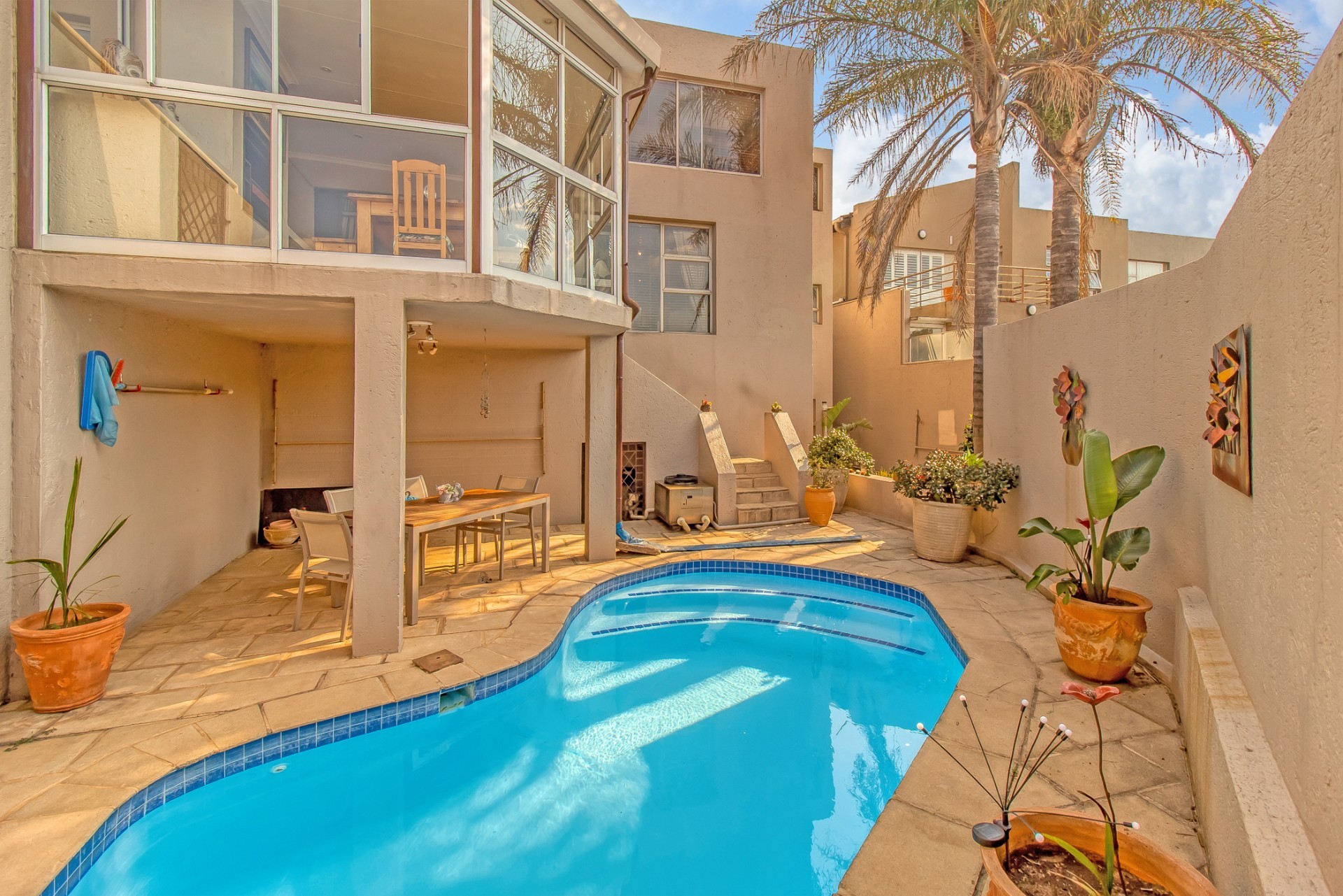 Townhouse for sale in Northcliff, Randburg, 259 m²