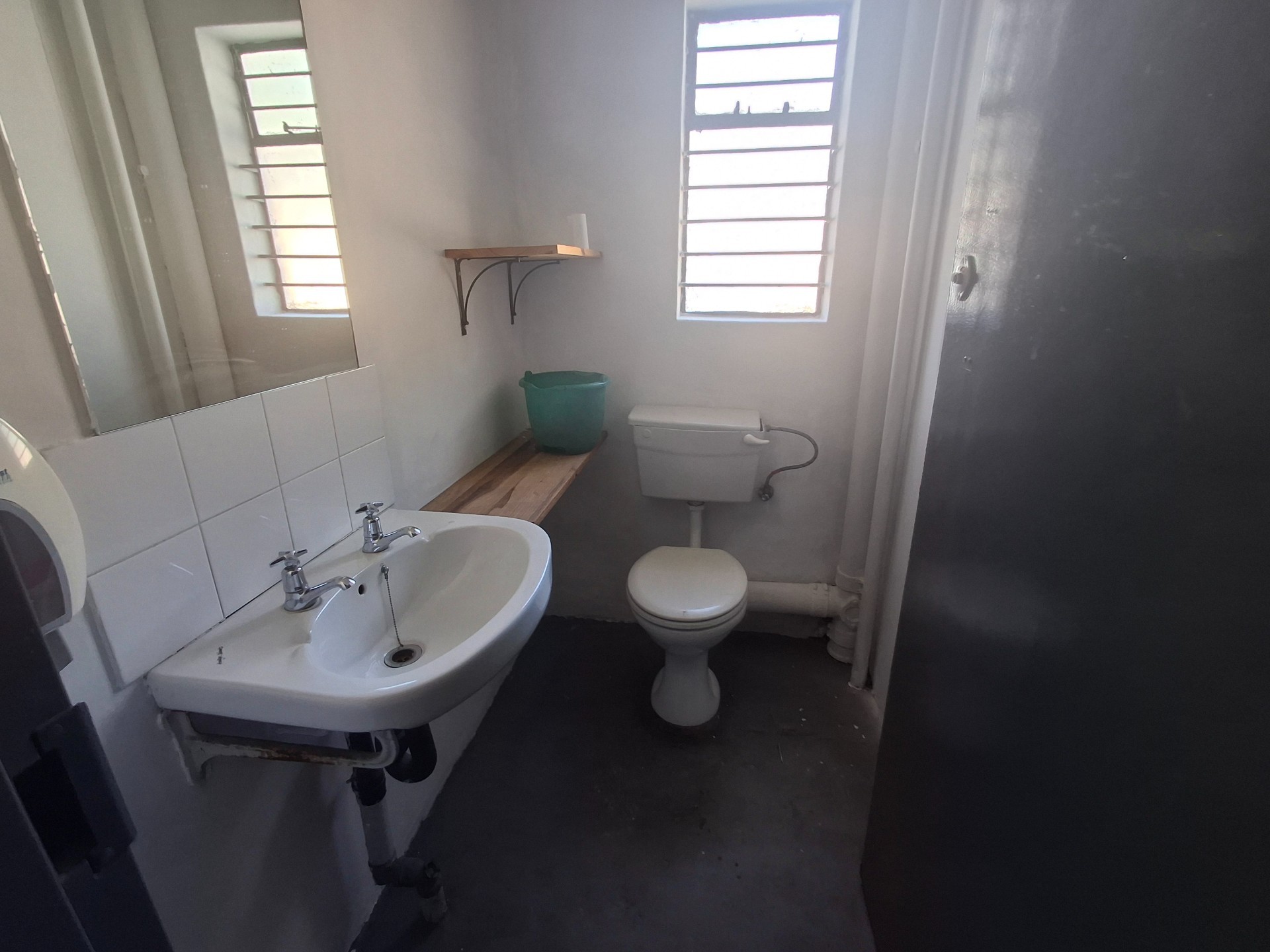 Warehouse for rent in Kya Sands, Randburg, 1 Hyskraan Close, Kya Sands, Randburg, Gauteng, 149 m²