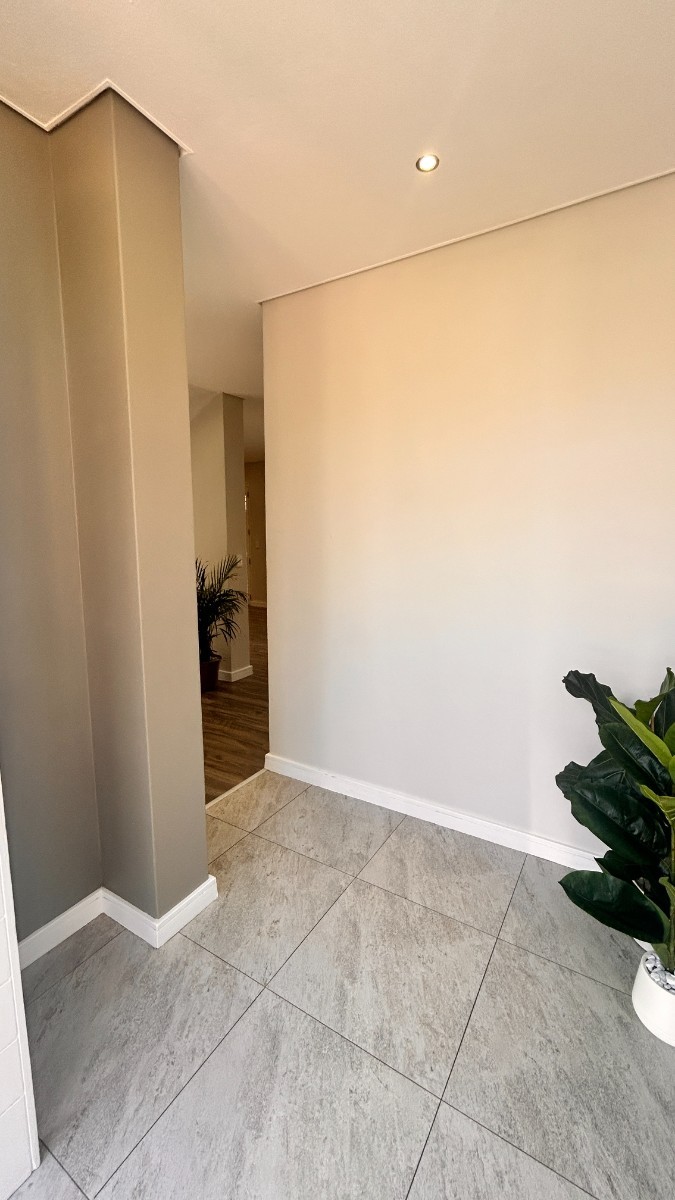 Townhouse for rent in Menlo Park, Pretoria, 260 m²