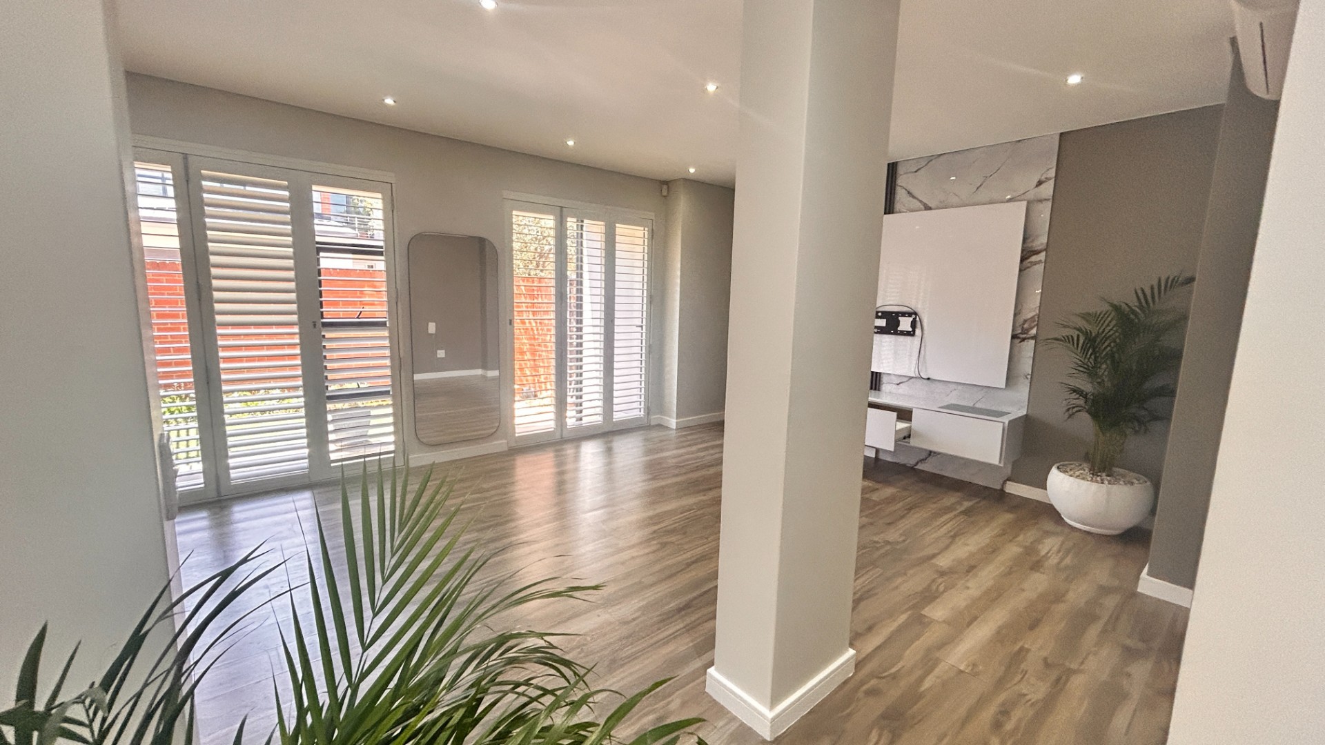 Townhouse for rent in Menlo Park, Pretoria, 260 m²