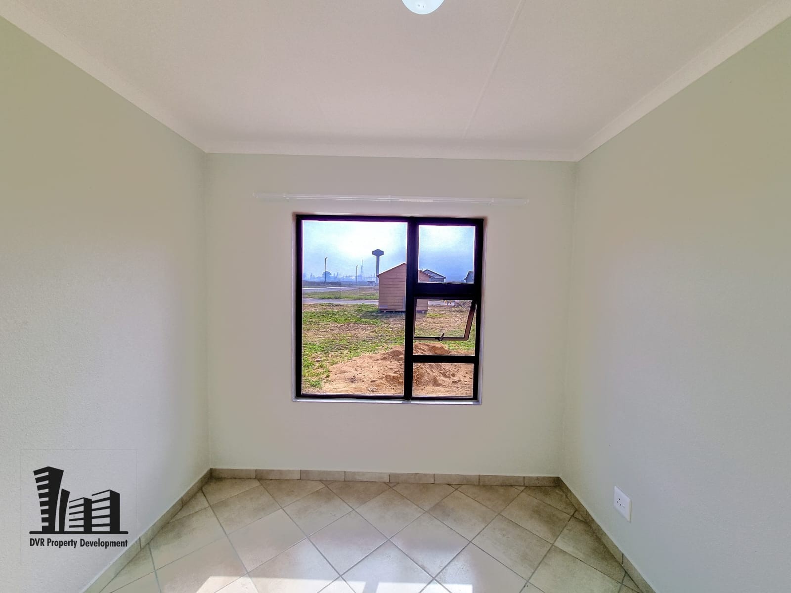 House for sale in Windmill Park, Boksburg, 45 m²