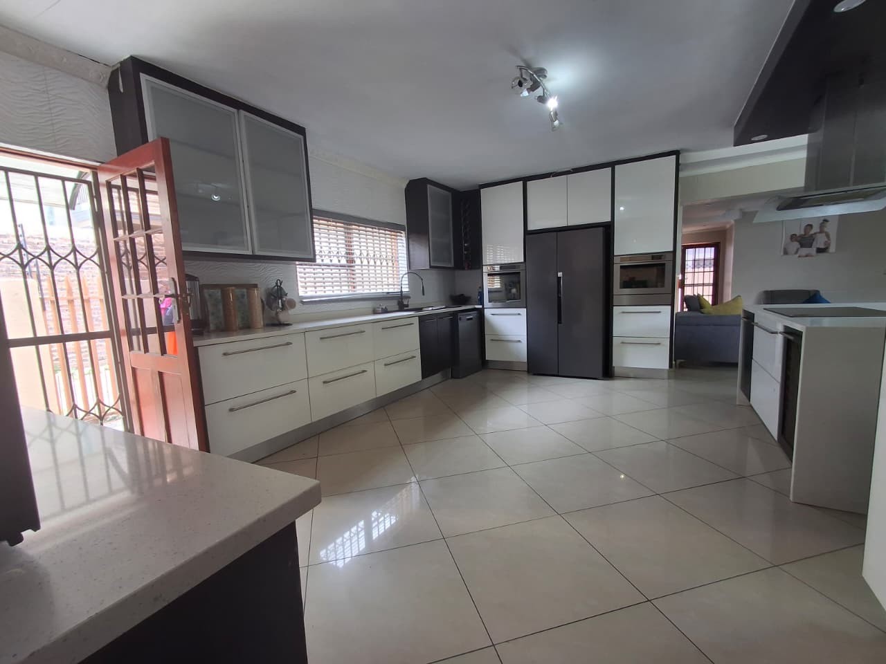 House for rent in Kempton Park Ext 2, Kempton Park, 69b Swart, Kempton Park Ext 2, Kempton Park, Gauteng, 400 m²