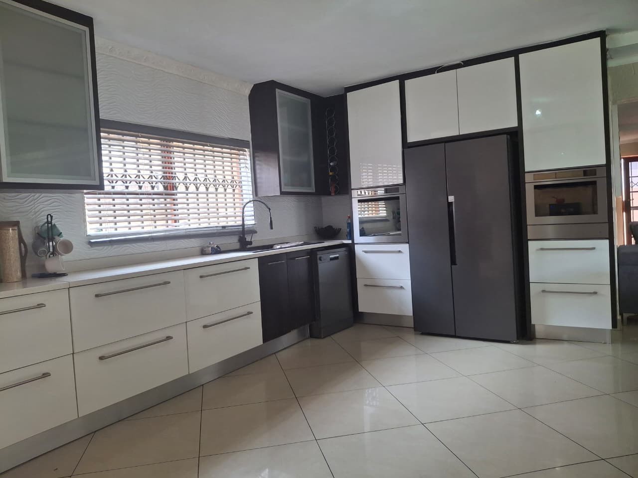 House for rent in Kempton Park Ext 2, Kempton Park, 69b Swart, Kempton Park Ext 2, Kempton Park, Gauteng, 400 m²