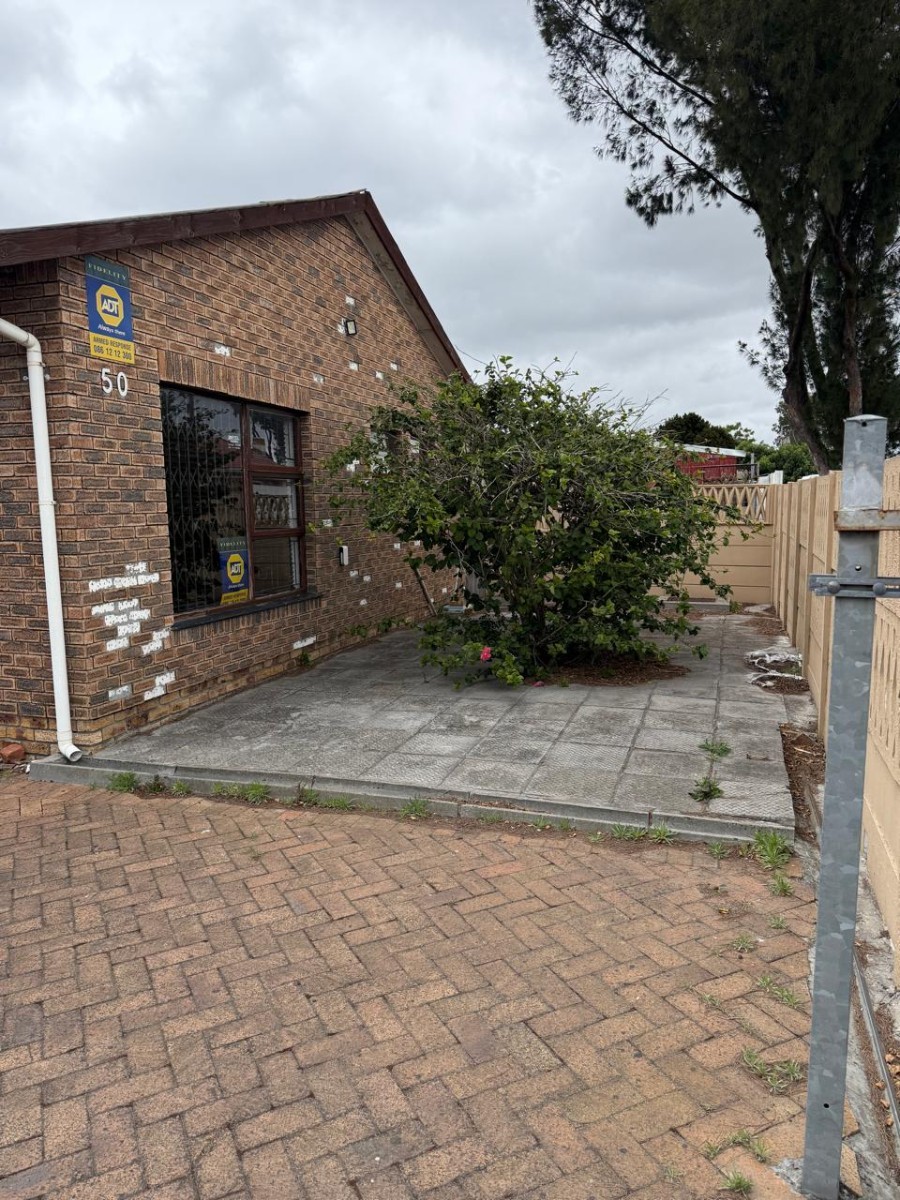 House for rent in Welcome Estate, Cape Town
