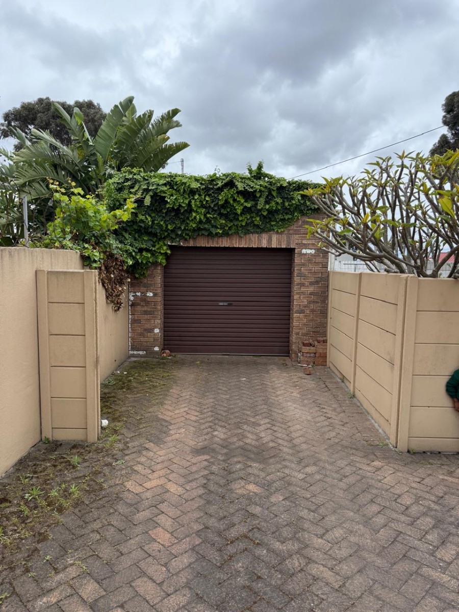 House for rent in Welcome Estate, Cape Town
